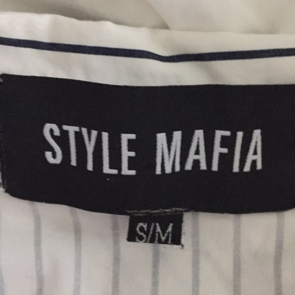 Button down shirt - Picture 2 of 2